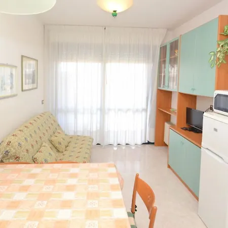 아파트 Charming Flat With Shared Pool - Beahost 비비오네