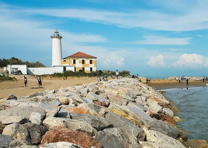 Charming Flat With Shared Pool - Beahost Apartment *